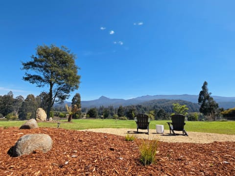 LUXURY TOURISM RETREAT & LIFESTYLE PROPERTY | APPROVED EXPANSION | TASMANIA