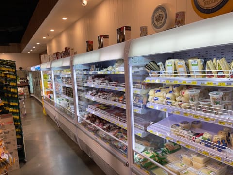 FRUIT SHOP (MELB NTH SUBURBS)