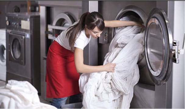 Coin and service laundry for sale in Bayside area