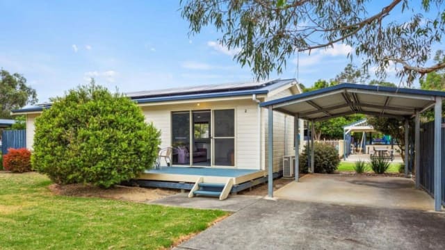 Phillip Island – Resort & Café with Growth Potential