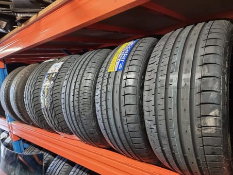 Long-Running Automotive Services Business in Growth Corridor