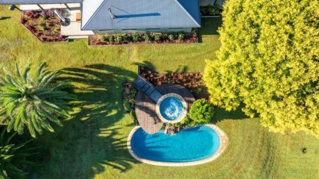 Blueberry Greens Award-Winning Farm + Freehold Lifestyle Property