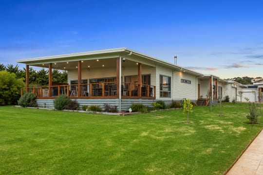 PURE LUXURY ON THE ISLAND - 2906MF