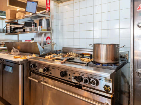 DRASTICALLY REDUCED - Main Grill Mornington