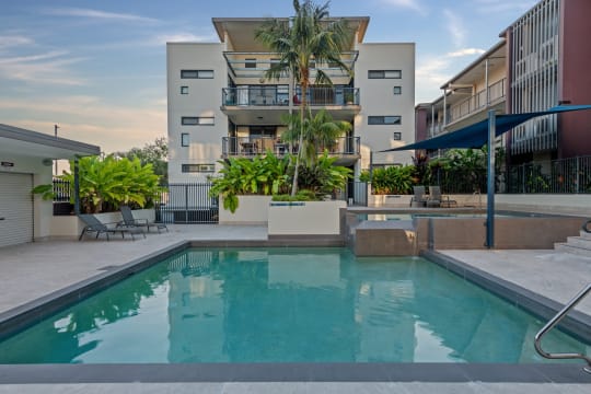 Permanent MR 6km from Brisbane CBD - BC Salary 80% of Income | Resort Brokers ID : MR009274