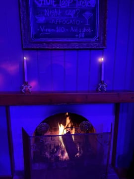 Iconic Gin Bar, Restaurant & Freehold Award-Winning Hospitality Venue
