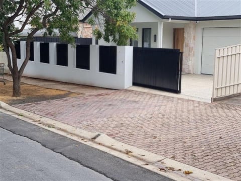 Privacy Screens, Gates & Fencing Business