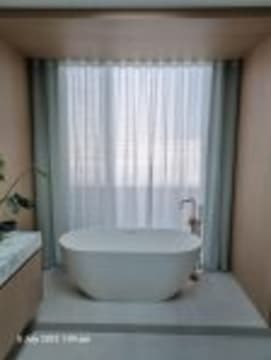STRONG PROFITS, HOME BASED, FLEXIBLE LIFESTYLE - CUSTOM WINDOW TREATMENTS