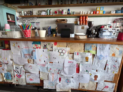 [ABS-100] LE CAFE FLO French cuisine cafe in Thornbury for sale