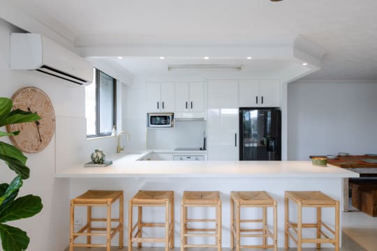 Proven Returns in Iconic Coastal Location - ID 8546