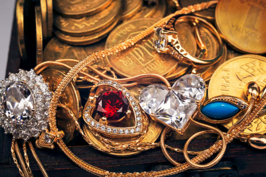 Established Dual-Site Melbourne CBD Jewellery Business | QVM Fully Managed + Bonus Kiosk Included...