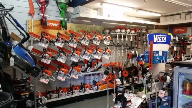 LAWN MOWERS AND OUTDOOR POWER EQUIPMENT BUSINESS, LIVERPOOL MOWERS N MORE