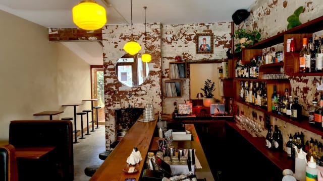 Uncle Joe's  - A Cosy Little Bar