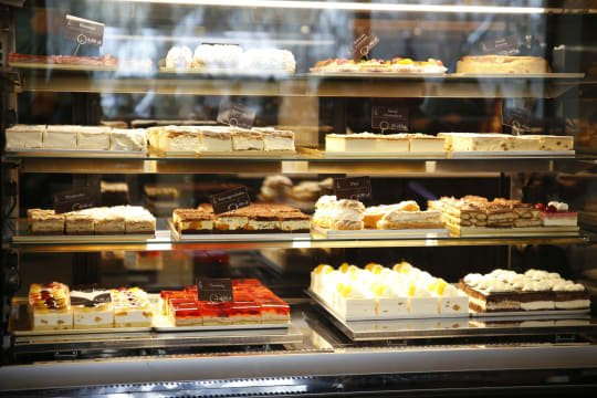 Fully Managed Caf & Cake Shop in Prime Rowville Location | WIWO [2605252]