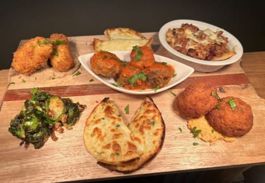 Irish Bar & Restaurant with Strong Following Walk-In Opportunity