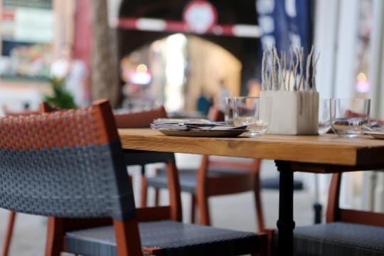 CAFÉ FOR SALE – PRIME CORNER POSITION IN WARRAGUL