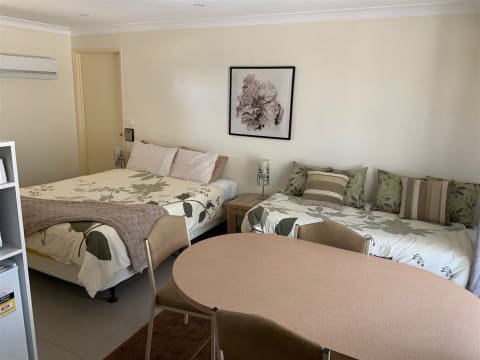 Under Contract - Profitable Leasehold Motel with Caravan Park & Camp sites in Ballarat