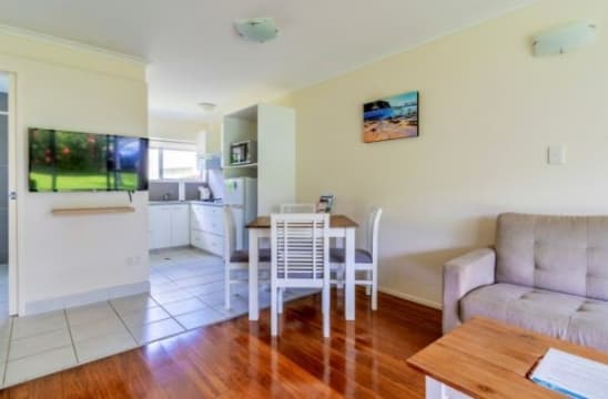 Aloha Apartments - Norfolk Island (IWF2112)