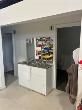 Gooseneck and Fifth Wheel Business for sale