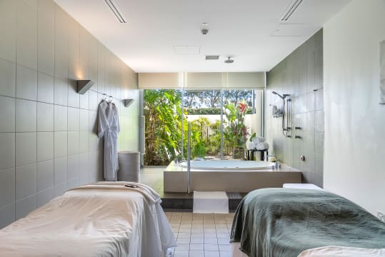 Pullman Magenta Shores Hospitality Hub