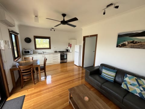 Premier Coastal Lifestyle Property plus Income