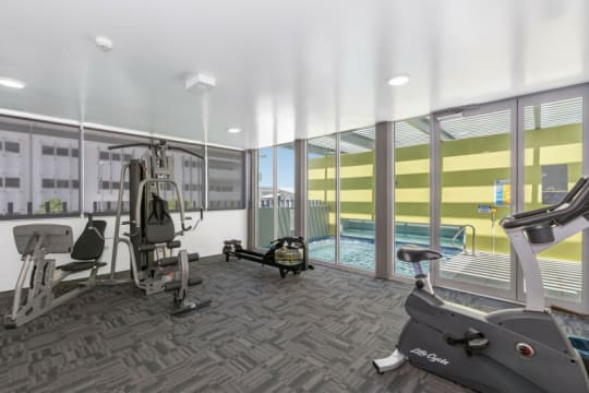 Hylmqwop6tbayo1djad2