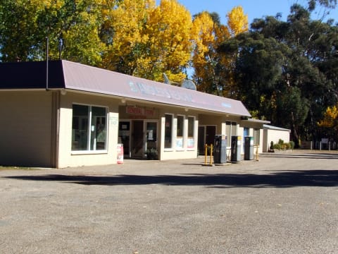 Caravan Park and Lifestyle Business in Prime Location – Anglers Reach, NSW