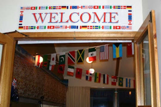 Established Party & Themed Retail - Online - B2B & E-Commerce National Clients