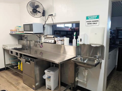 Walkamin General Store & Service Station - Atherton Tablelands