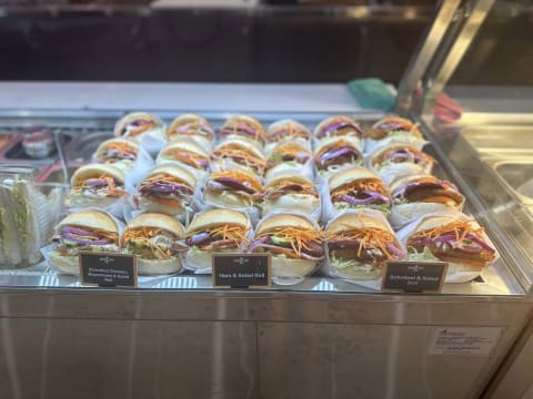 NEWCOMBE STREET CAFÉ FOR SALE - POA