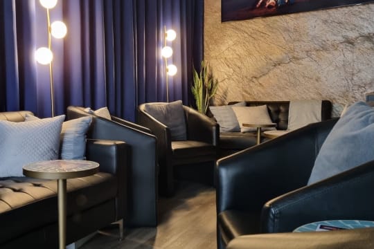 Hydrant Bar - A Charming Little Bar