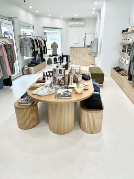 ARMADI BOUTIQUE ANGLESEA FOR SALE - POA