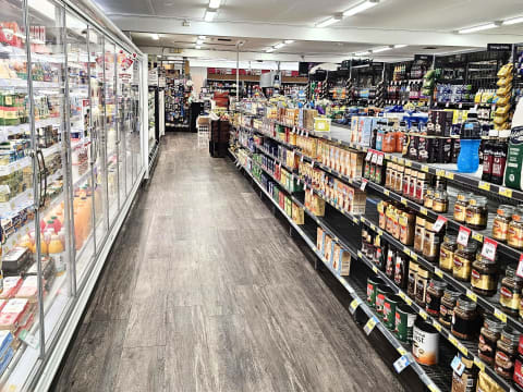IGA Rokeby Supermarket For Sale  Turnover Approaching $70K Per Week, Netting In Excess Of $400K