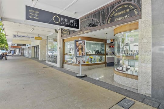 Established Master Jeweller - Central QLD