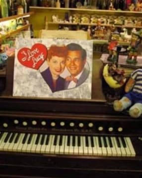 Dollykissangel - DOLL MUSEUM