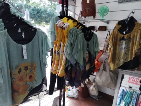 Ladies Exclusive Fashion Boutique