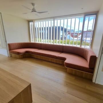 BANKSIA LOUNGES - ESTABLISHED FURNITURE BUSINESS FOR SALE - POA