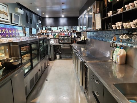 CAFE BUSINESS - Colac