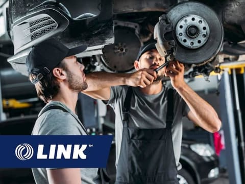 Tyre and Mechanical Workshop + Freehold in CQ