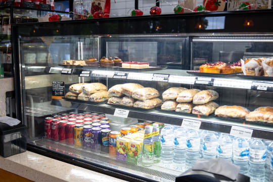 Ipussyoy16lsw9qavggl