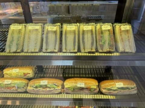 Busy Lunch Bar / Takeaway – Henderson, WA
