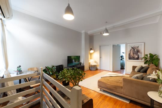 Fully Equipped Turnkey Redfern PT Studio + Seperate 3 Bed Apartment
