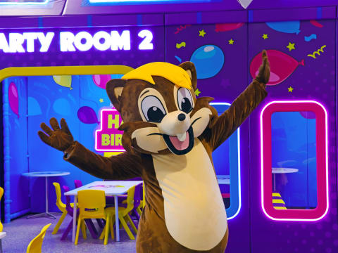 CAIRNS FRANCHISE OPPORTUNITY: Own a Chipmunks Playland!