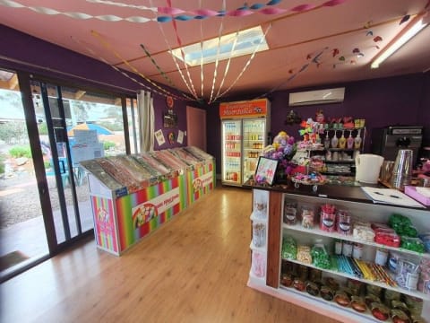 Milk Bar / Lolly Shop $280,000.00