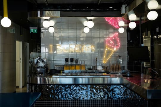 GHOST BURGERS & GRILL – DOREEN