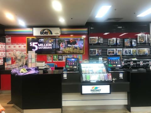 PREMIUM GLADSTONE SHOPPING CENTRE NEWS/TATTS AGENCY BUSINESS FOR SALE - REDUCED PRICE $140,000 PL...