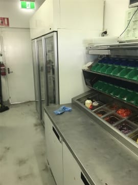 Amazing pizza ++++ Shop