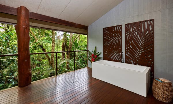 ROSE GUMS WILDERNESS RETREAT - 2893MF