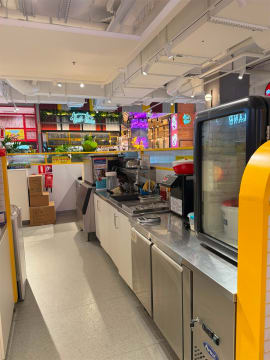 Profitable Buble Tea Shop in Prime Location &amp; Huge Growth Potential