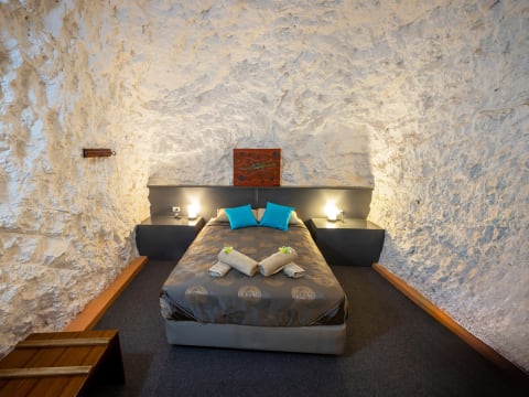 J6qfroc5tldzyedpb7c9